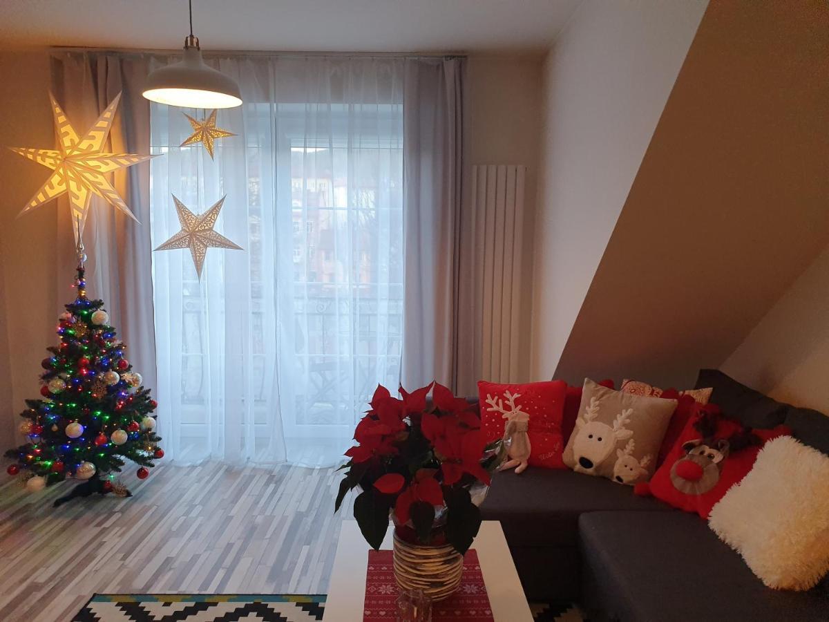 Apartament W Centrum Ustrzyki Dolne Exterior photo